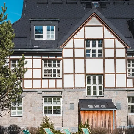 Theresian Apartment Ostruzna