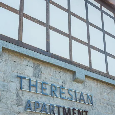 Theresian 아파트 Ostružná