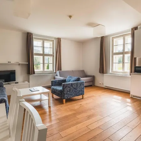 Apartment Theresian Ostruzna
