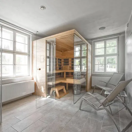 Theresian Apartment